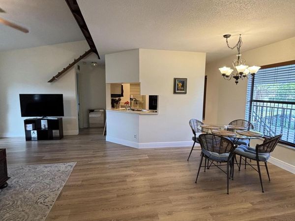 3 Via De Casas Sur, Unit 204, Boynton Beach, FL 33426