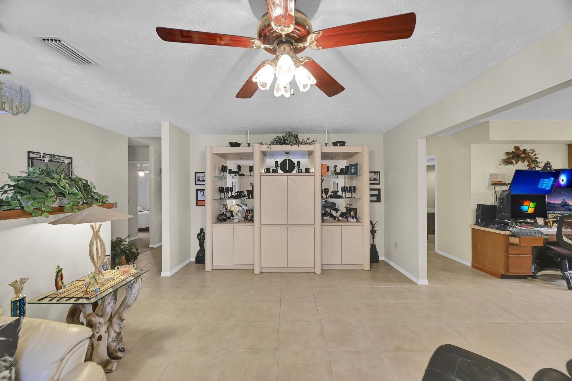 8690 Shadylake Lane, Fort Pierce, FL 34947 Photo