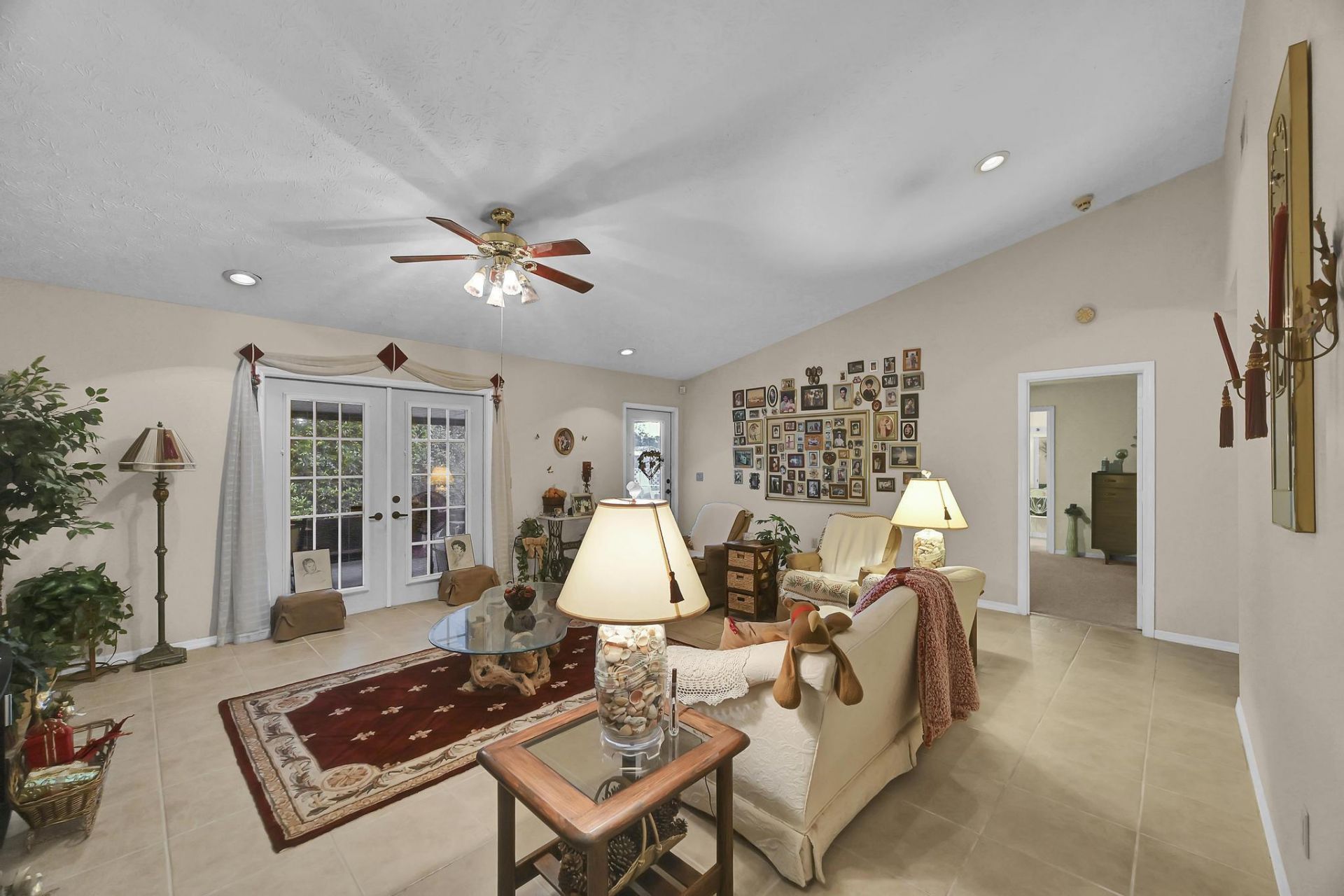 8690 Shadylake Lane, Fort Pierce, FL 34947 Photo