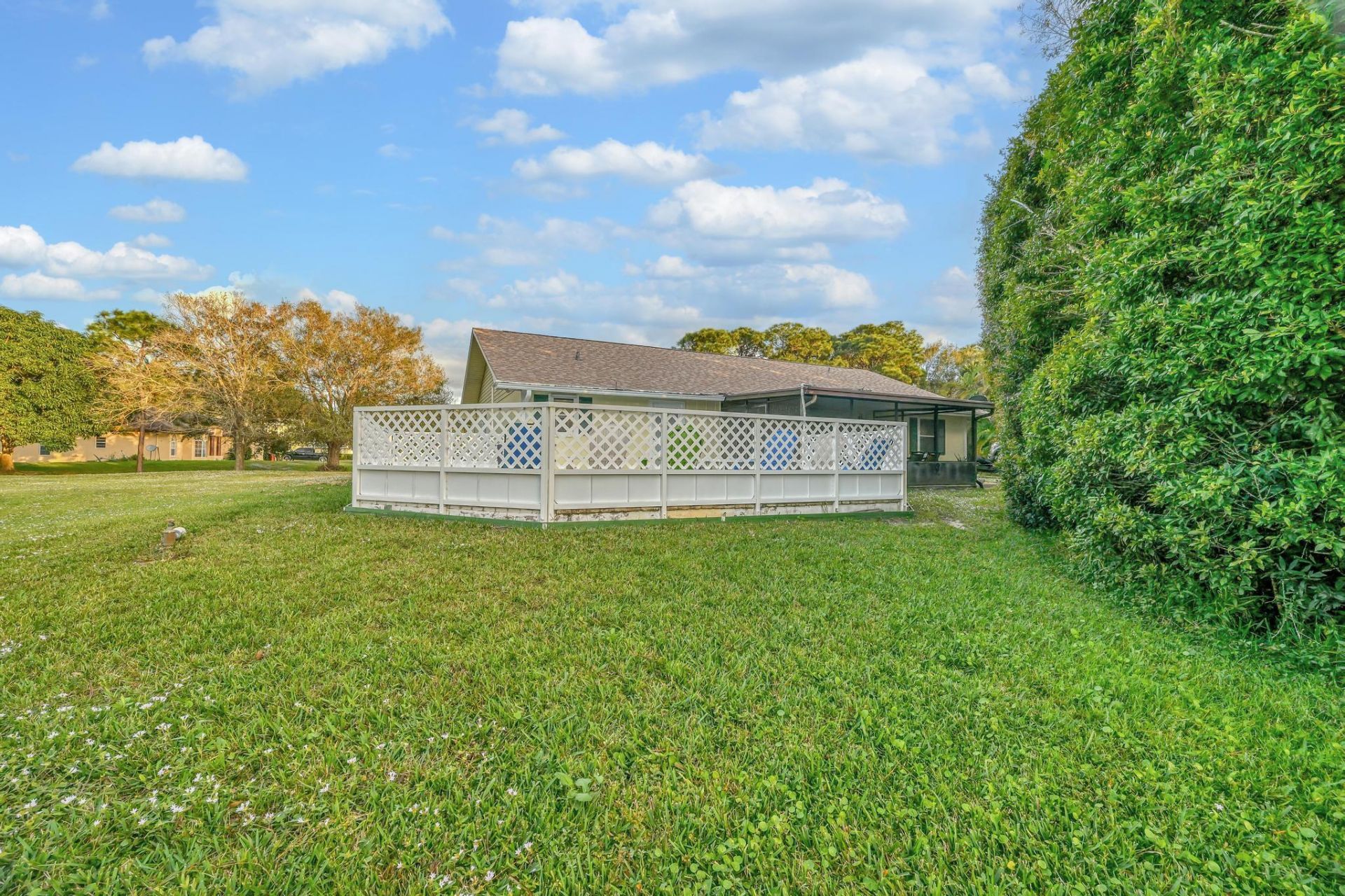 8690 Shadylake Lane, Fort Pierce, FL 34947 Photo