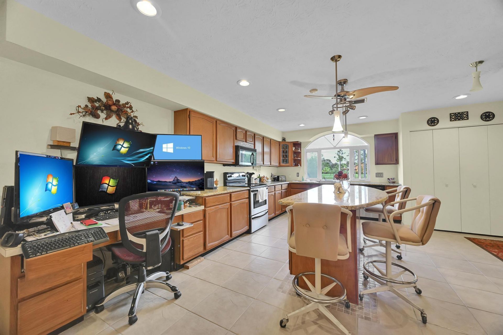 8690 Shadylake Lane, Fort Pierce, FL 34947 Photo