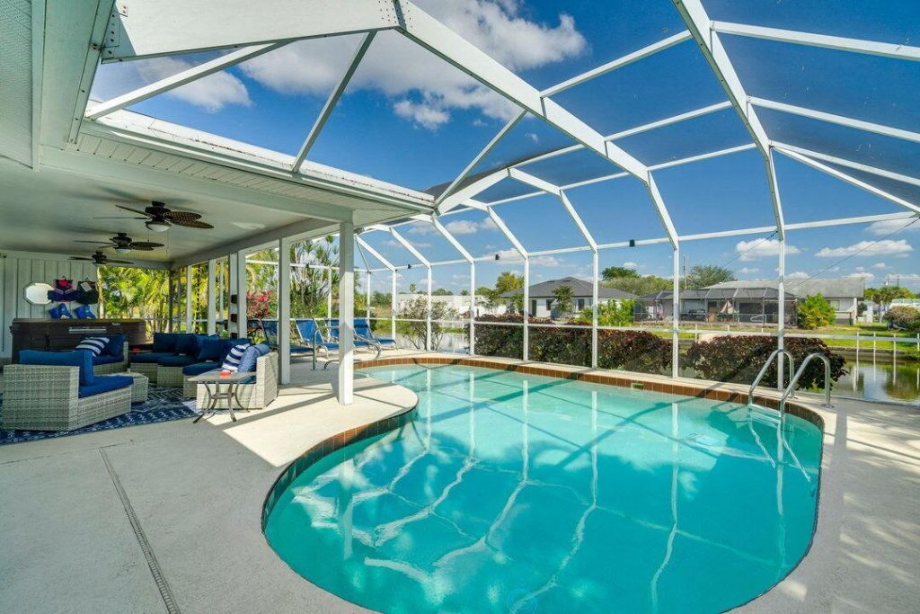 601 SE 23rd Avenue, Cape Coral, FL 33990 Photo