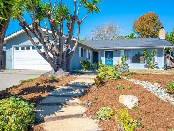 1657 Newport Avenue , Grover Beach, CA 93433