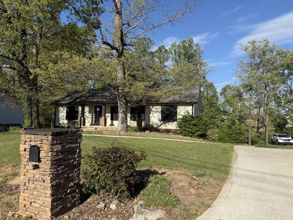 1206 Belmont Dr, Cookeville, TN 38506