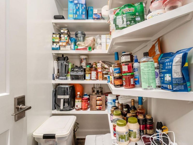 487 E Beck Street, Columbus, OH 43206 Photo 24