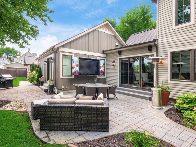 487 E Beck Street, Columbus, OH 43206 Photo 5