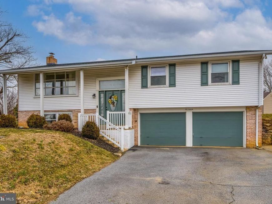 15 Main Street, Akron, PA 17501 Main Photo