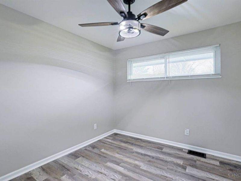 2680 Royal Glen Drive, Colerain Township, OH 45239 Photo 18