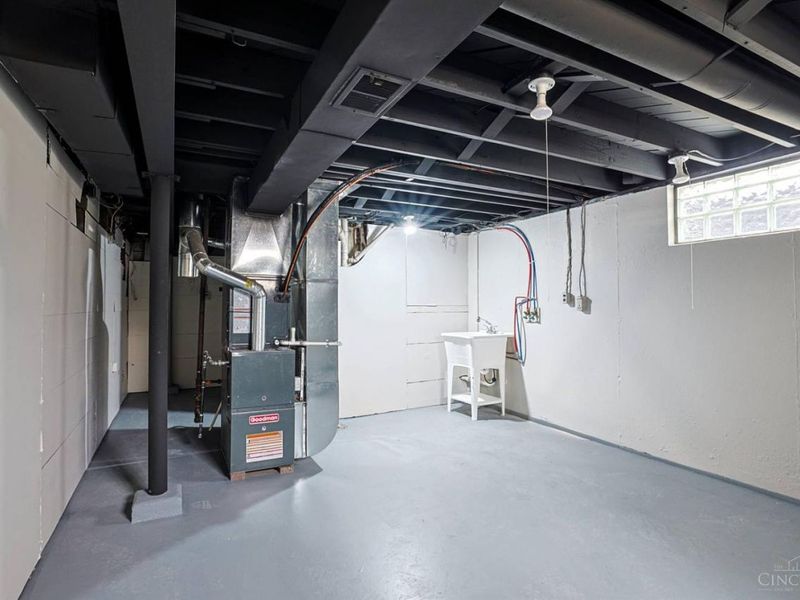 2680 Royal Glen Drive, Colerain Township, OH 45239 Photo 22