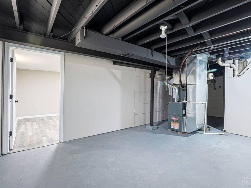 2680 Royal Glen Drive, Colerain Township, OH 45239 Photo 23