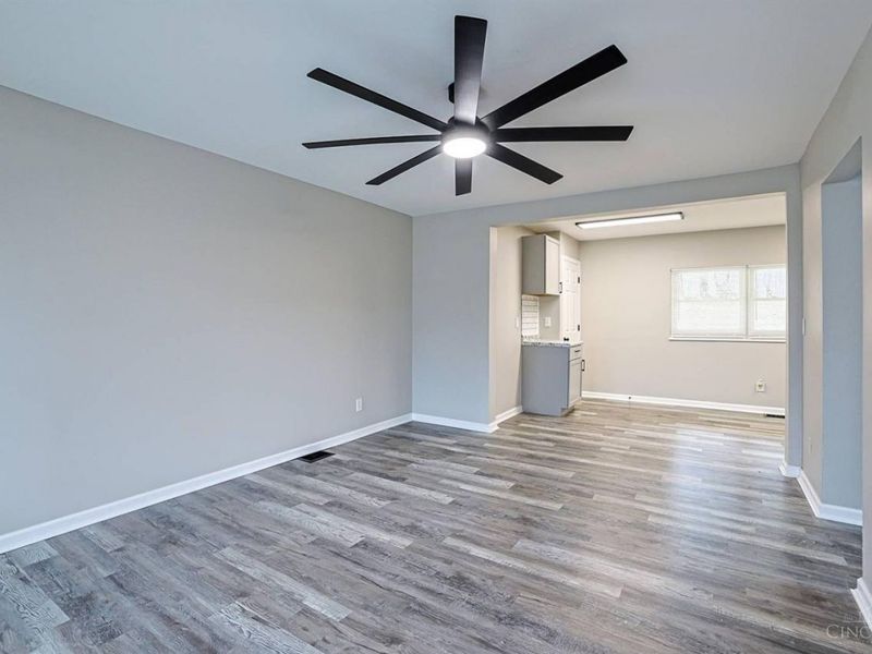 2680 Royal Glen Drive, Colerain Township, OH 45239 Photo 4