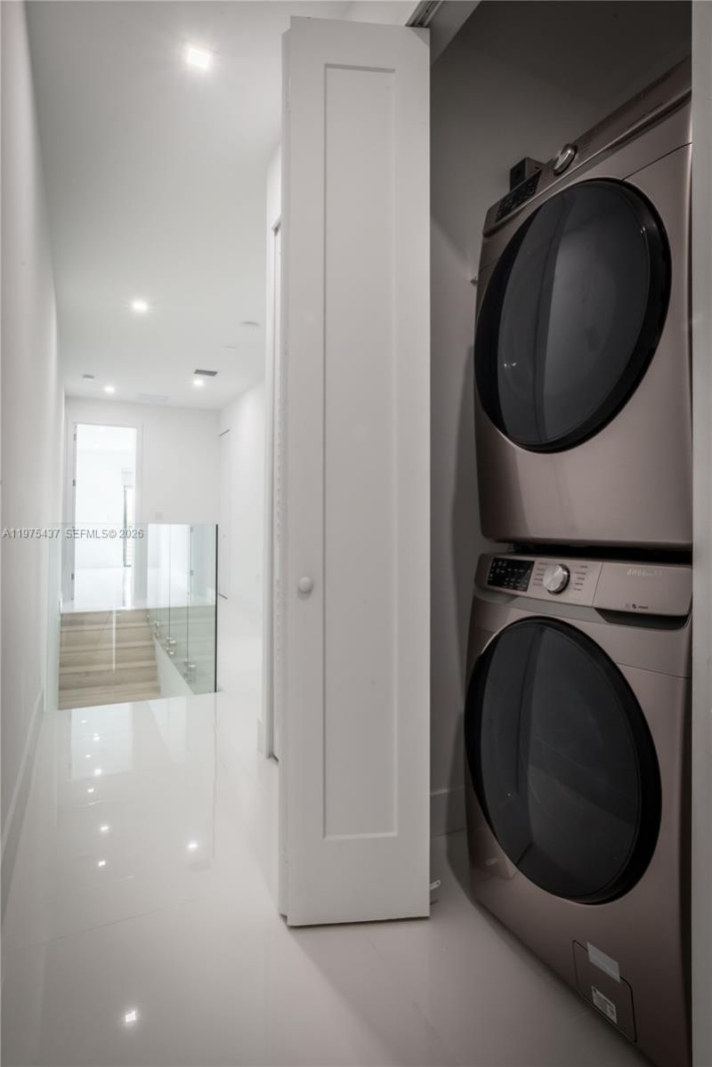 3107 SW 26th St , Unit 3107, Miami, FL 33133 Photo