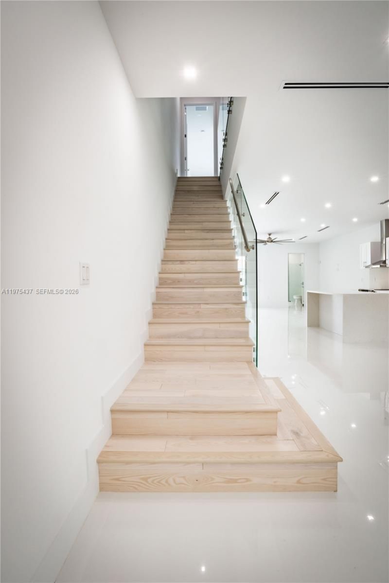 3107 SW 26th St , Unit 3107, Miami, FL 33133 Photo