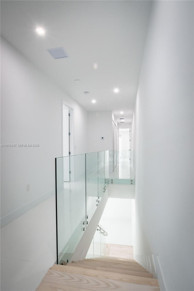 3107 SW 26th St , Unit 3107, Miami, FL 33133 Photo