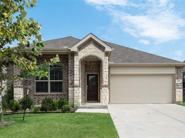 2133 Fimbry Drive, Royse City, TX 75189