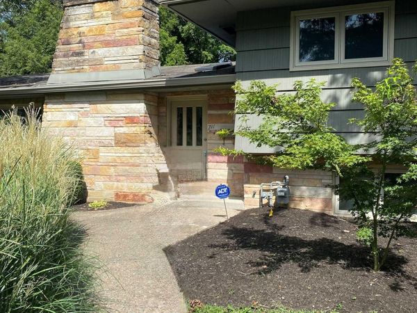 711 S Clifton Avenue, Bloomington, IN 47401