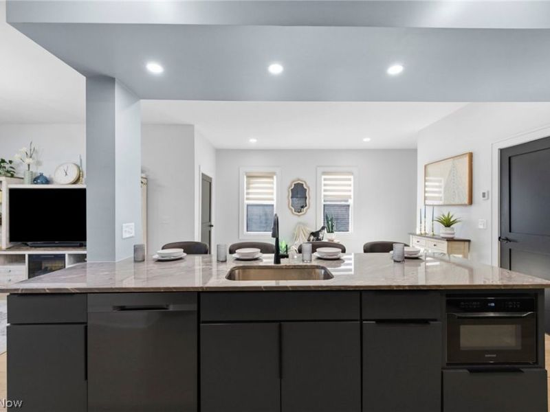 1304 W 76 Street, Cleveland, OH 44102 Photo 14