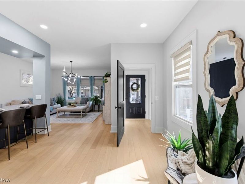 1304 W 76 Street, Cleveland, OH 44102 Photo 5