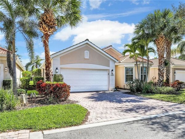 15100 Danios DR, BONITA SPRINGS, FL 34135