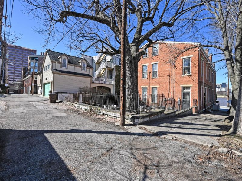 229 Riverside Drive, Unit 1F, Covington, KY 41011 Photo 32