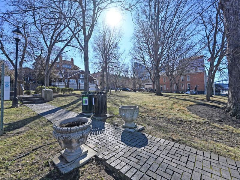 229 Riverside Drive, Unit 1F, Covington, KY 41011 Photo 35