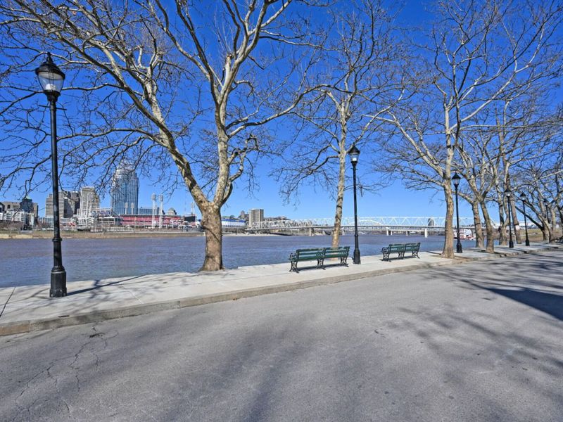 229 Riverside Drive, Unit 1F, Covington, KY 41011 Photo 39