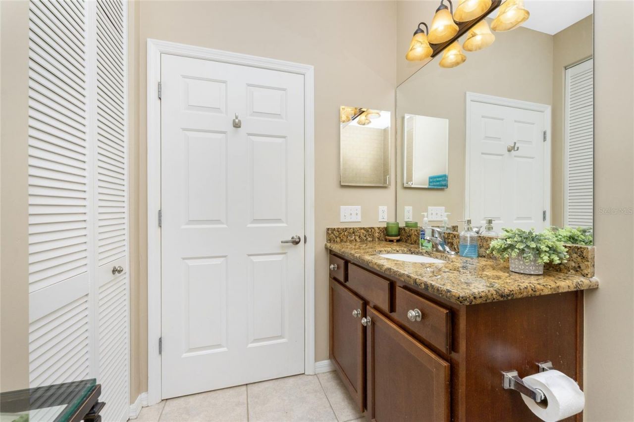25567 Heritage Lake Boulevard, Unit 29, Punta Gorda, FL 33983 Photo