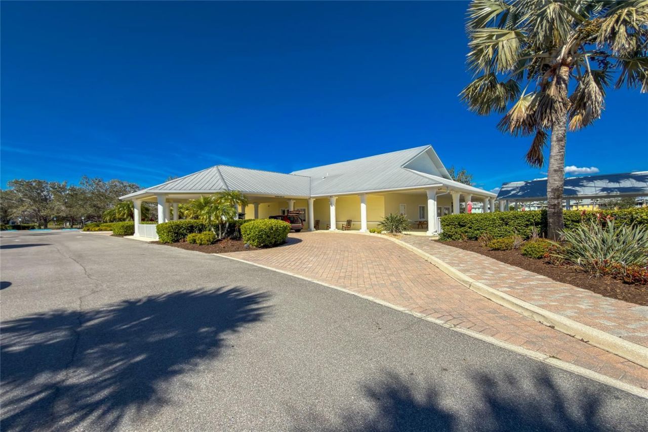 25567 Heritage Lake Boulevard, Unit 29, Punta Gorda, FL 33983 Photo