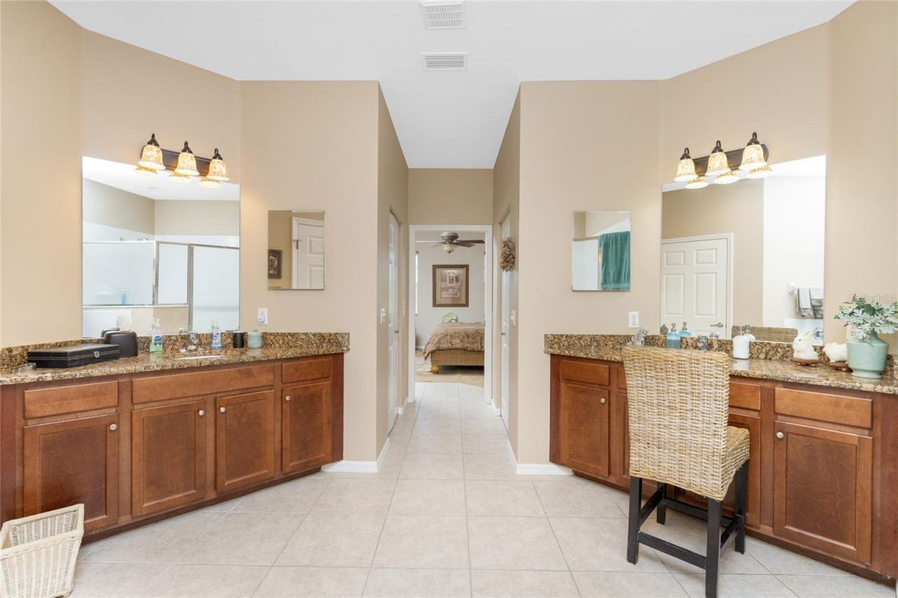 25567 Heritage Lake Boulevard, Unit 29, Punta Gorda, FL 33983 Photo