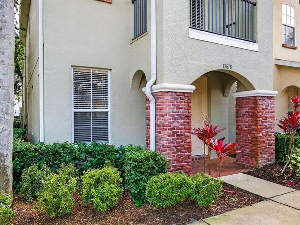 12618 WESTON DRIVE , TAMPA, FL 33626