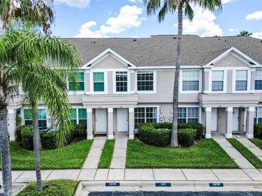 632 KENSINGTON LAKE CIR , Unit 632, BRANDON, FL 33511