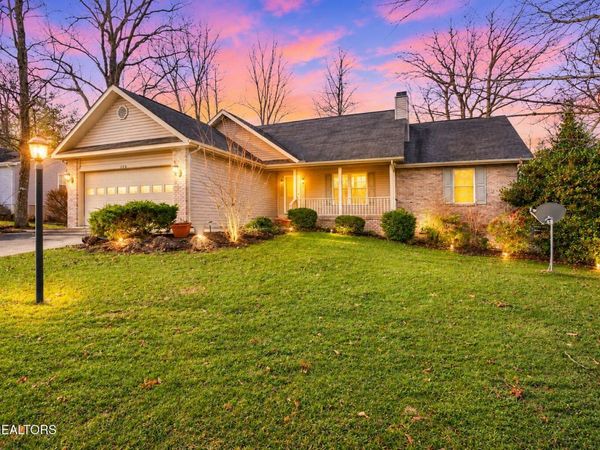 193 Berkshire Loop, Fairfield Glade, TN 38558
