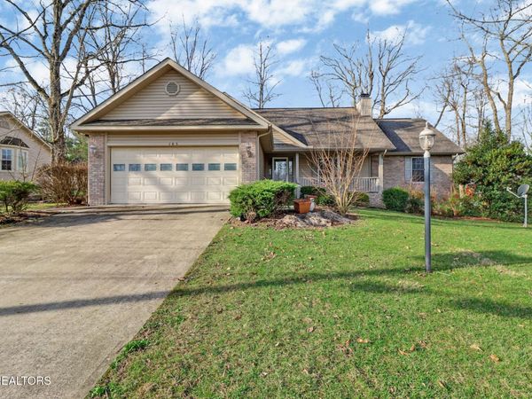 193 Berkshire Loop, Fairfield Glade, TN 38558