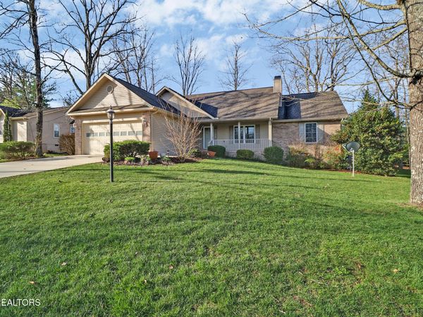 193 Berkshire Loop, Fairfield Glade, TN 38558