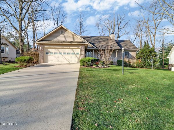 193 Berkshire Loop, Fairfield Glade, TN 38558