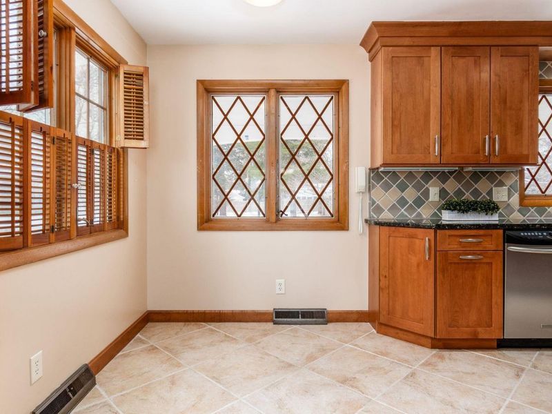 5822 Falmouth Court, Columbus, OH 43085 Photo 12