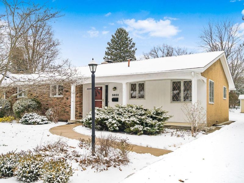 5822 Falmouth Court, Columbus, OH 43085 Photo 3