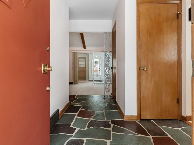 5822 Falmouth Court, Columbus, OH 43085 Photo 5