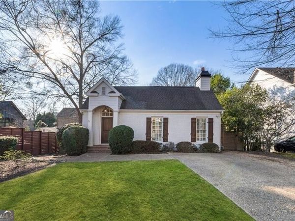 2330 Colonial Drive NE, Brookhaven, GA 30319