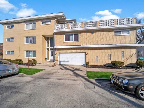 8701 S SACRAMENTO Avenue , Unit 2SE, Evergreen Park, IL 60805