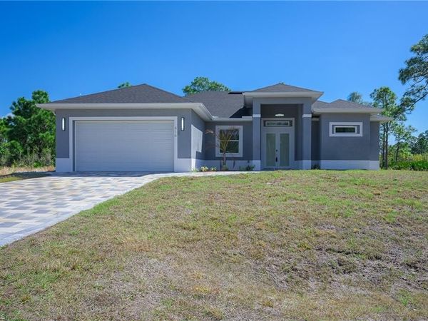 416 Abbott AVE , LEHIGH ACRES, FL 33972