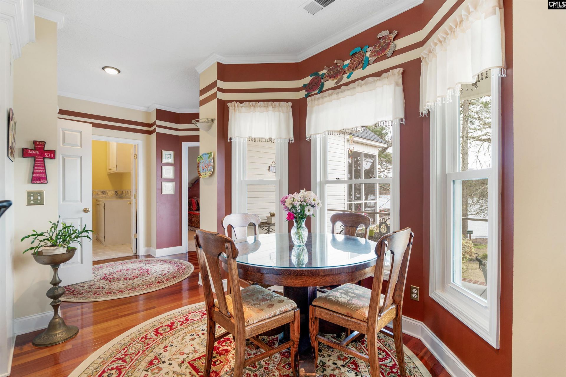 624 East Point Drive Photo 15