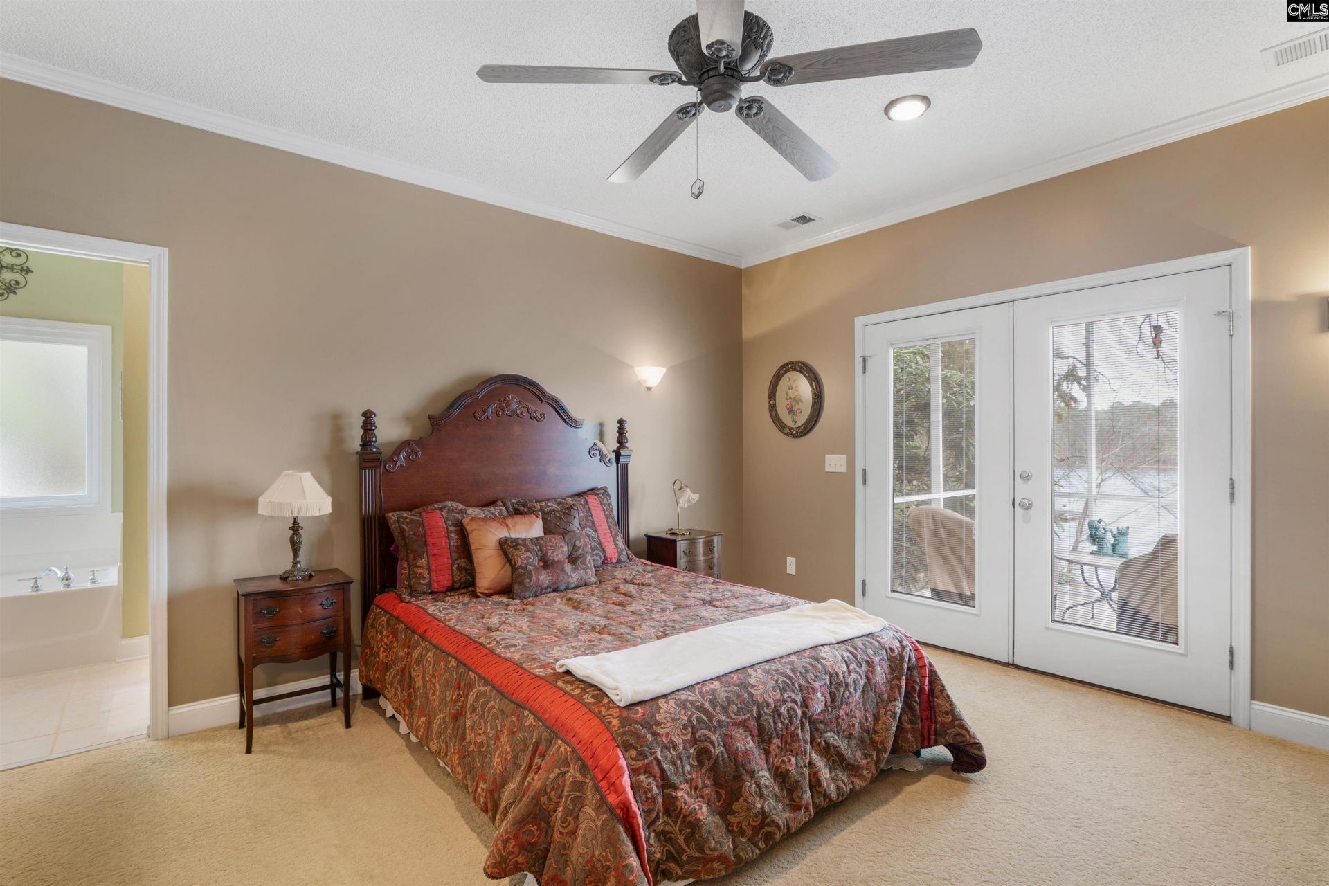 624 East Point Drive Photo 22