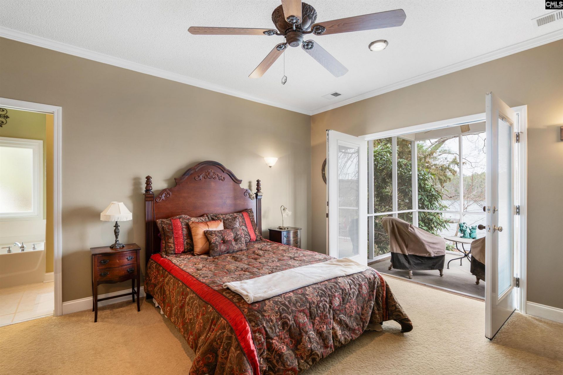 624 East Point Drive Photo 26