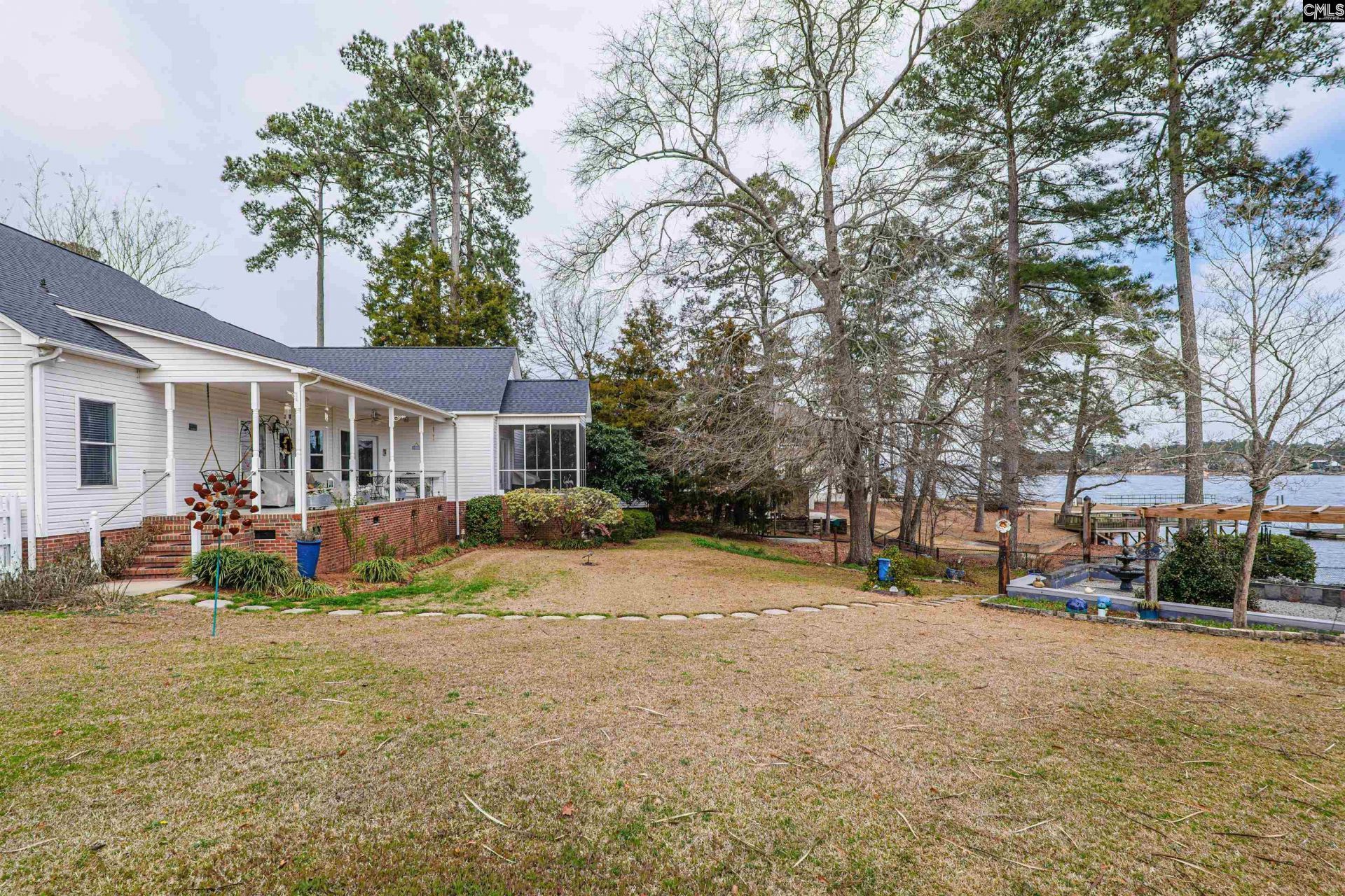 624 East Point Drive Photo 50