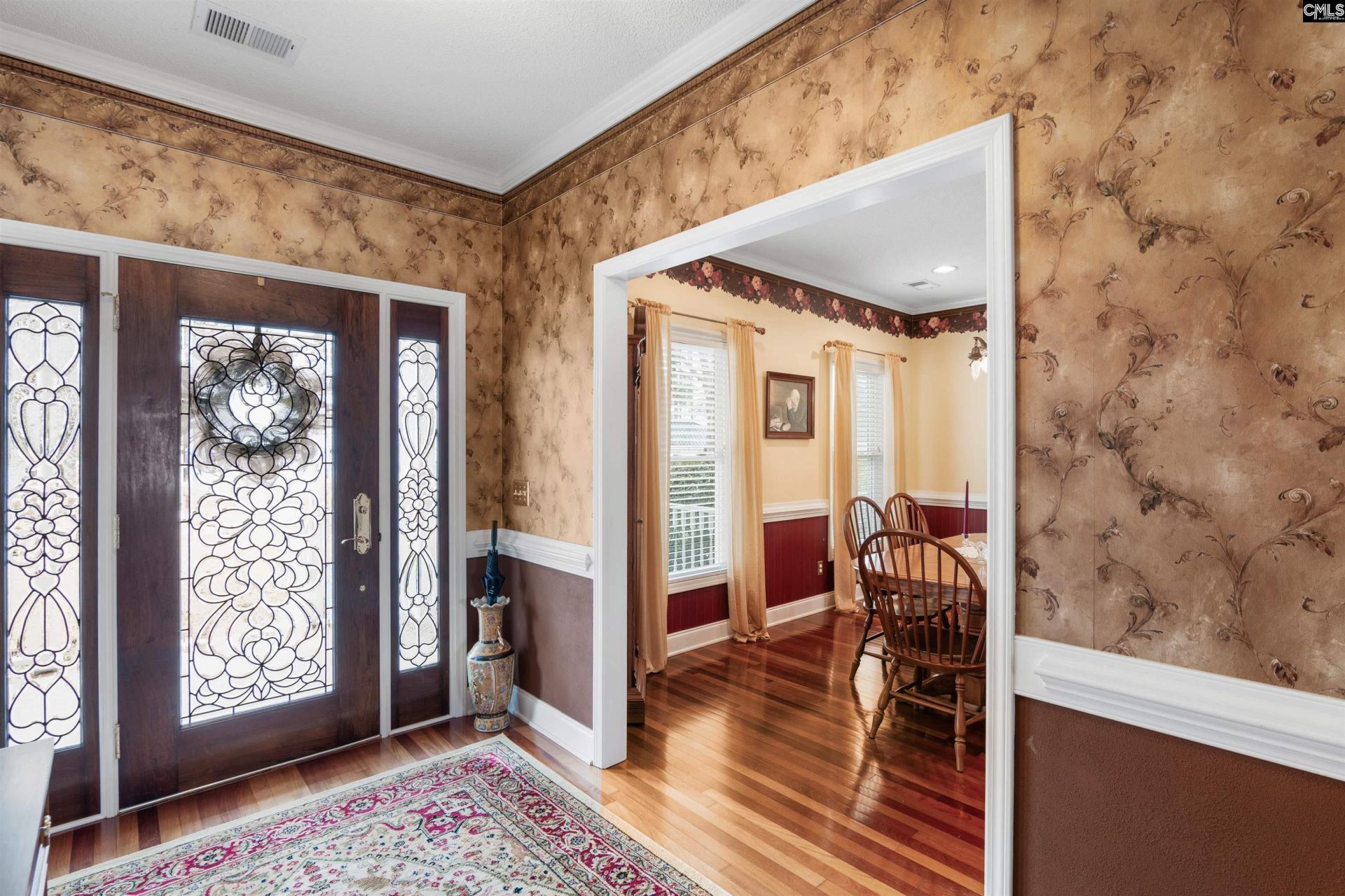 624 East Point Drive Photo 9