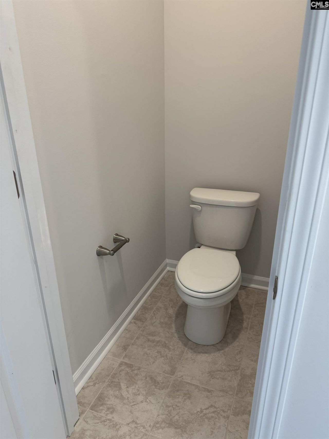 241 Raglins Way  Photo 14