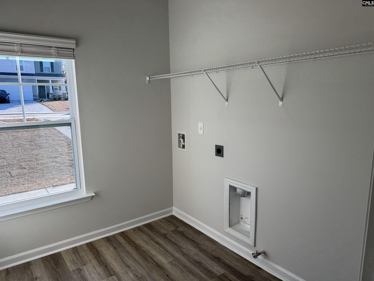 241 Raglins Way  Photo 16