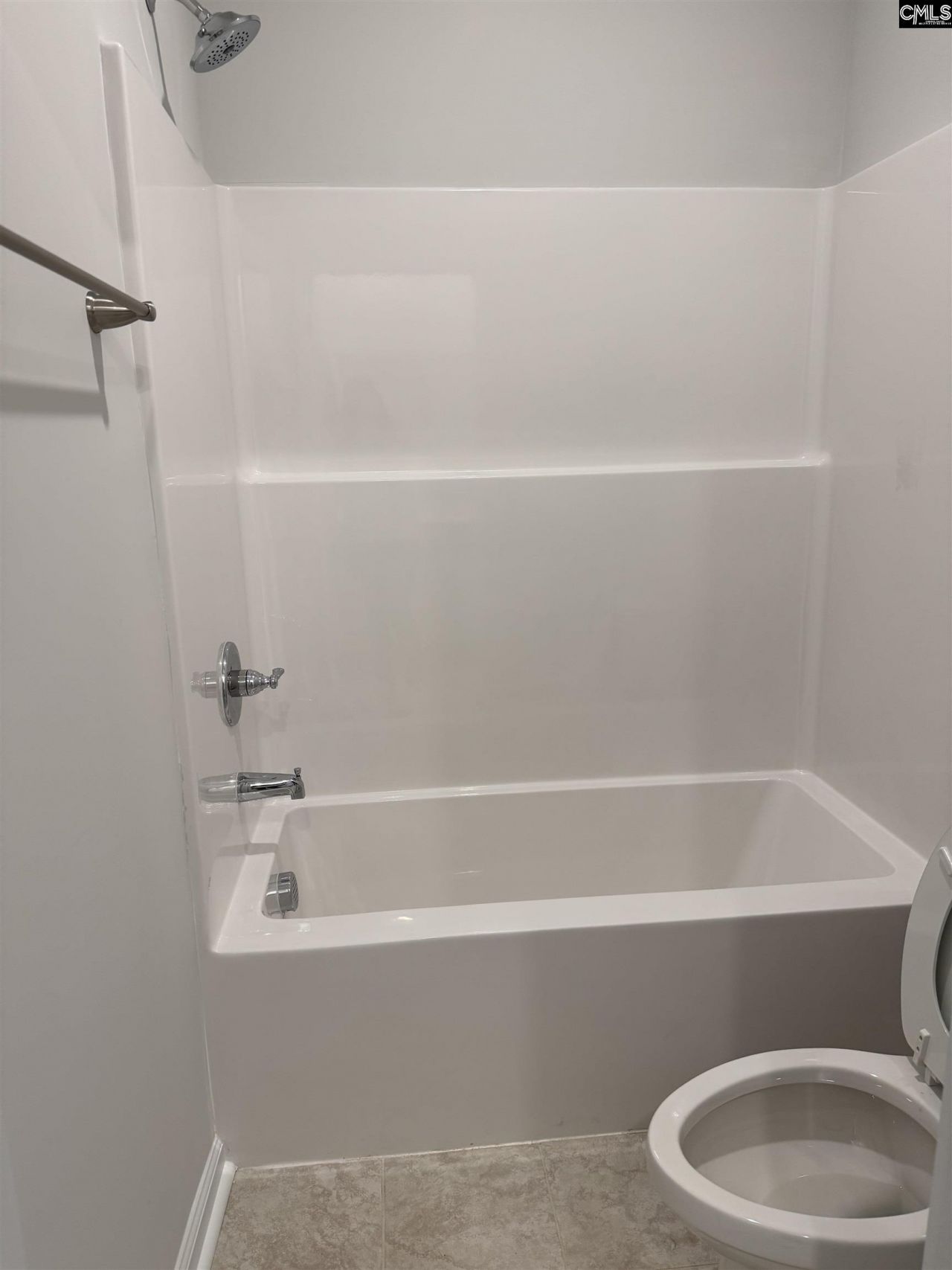 241 Raglins Way  Photo 18