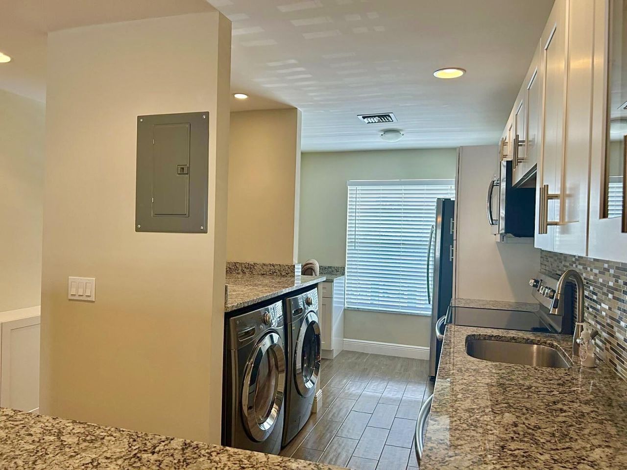 2811 SW 15th Street, Unit 202, Delray Beach, FL 33445 Photo